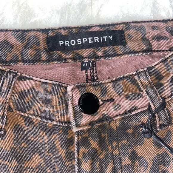 NWT Prosperity Denim Leopard Print Cropped Skinny Jeans Size 27 - Picture 5 of 5